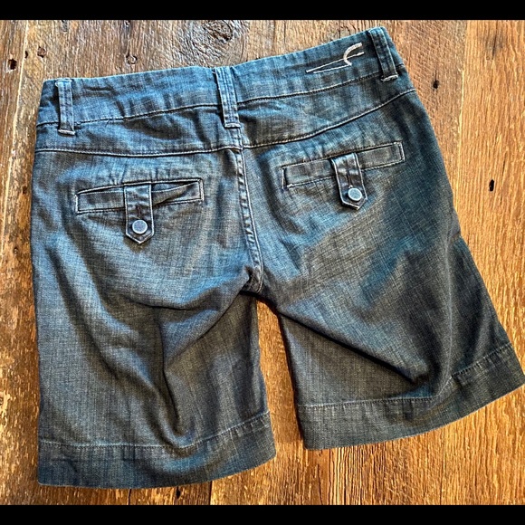 American Eagle High Waist Denim Shorts, Size 0 - Picture 8 of 11